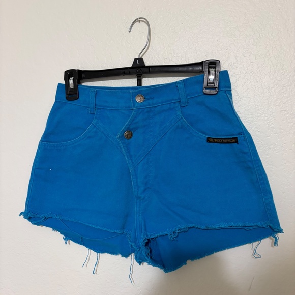 Rare Rocky Mountain Shorts - Picture 7 of 7